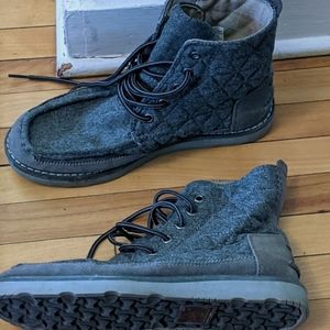 Toms high top sneakers